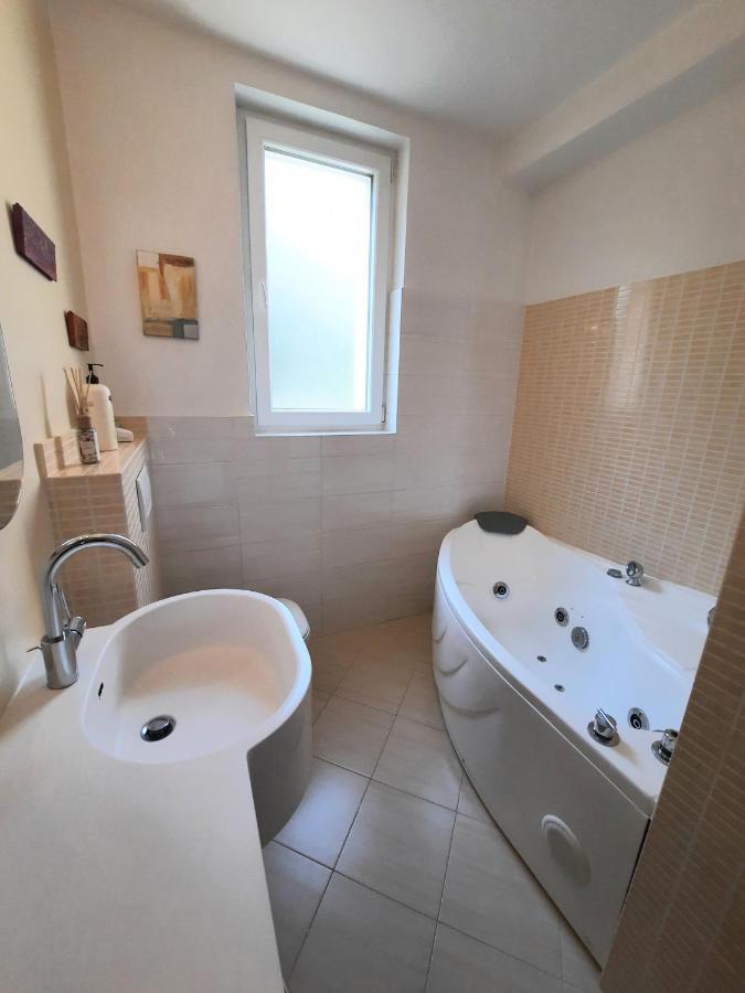 Morabeza Opatija Apartment Luaran gambar